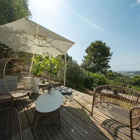 Bonheur 3 Bedrooms, 3 Bathrooms, Pool, Sea View * Cagnes-sur-Mer